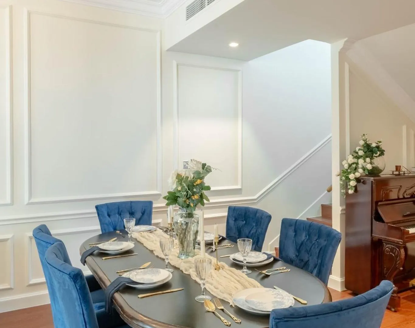 4Br Villa - Once Upon A Time - 120 Inch Screen Abu Dhabi