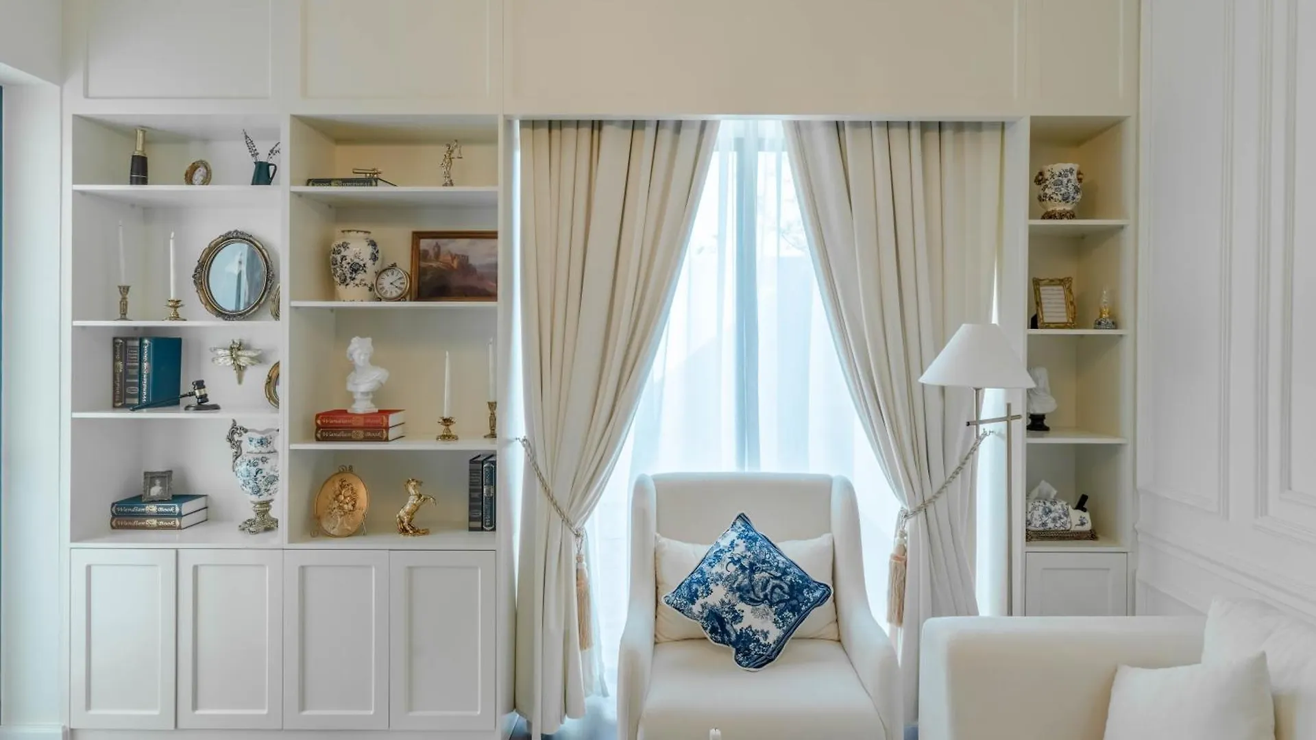 4Br Villa - Once Upon A Time - 120 Inch Screen Abu Dhabi